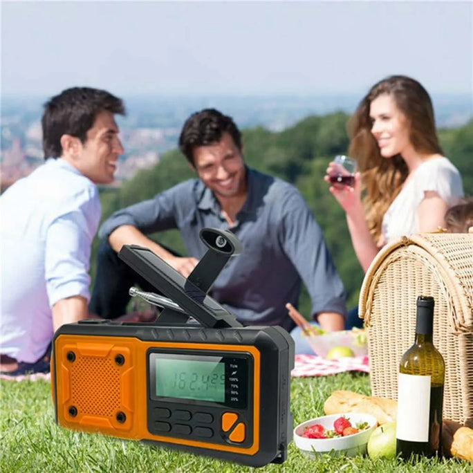 Emergency Solar Power Radio Hand AM/FM Weather